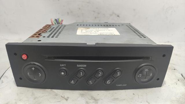 Radioodtwarzacz (radio AM/FM) 8200300858 RENAULT