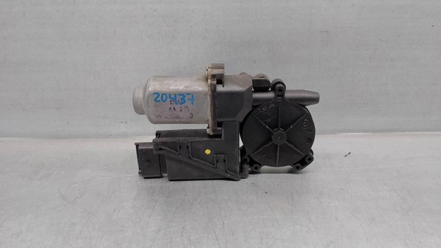 Mechanizm podnoszenia szyby drzwi tylnych prawych 8200305721 RENAULT