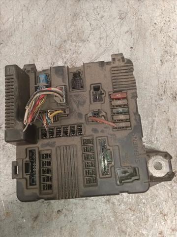 8200306033A Renault (RVI)