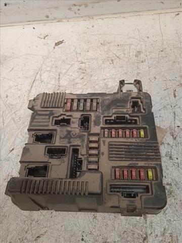 8200306033A Renault (RVI)