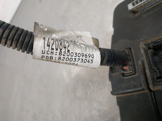 Blok komfortu 8200309690 RENAULT