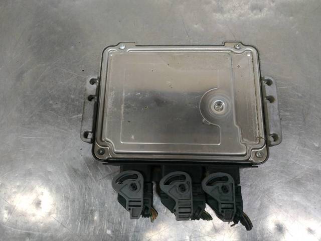 Sterownik silnika 8200310863 RENAULT