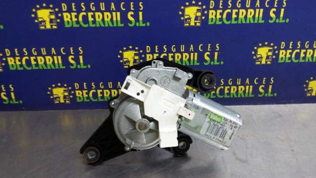 Silniczek wycieraczki tylnej szyby 8200311486 RENAULT