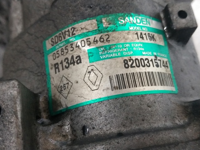 Sprężarka klimatyzacji 8200315744 RENAULT