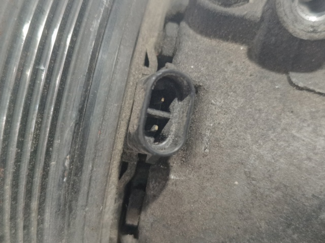 Sprężarka klimatyzacji 8200316164 RENAULT