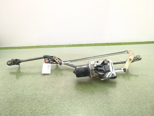 Mechanizm wycieraczek 8200327016 RENAULT