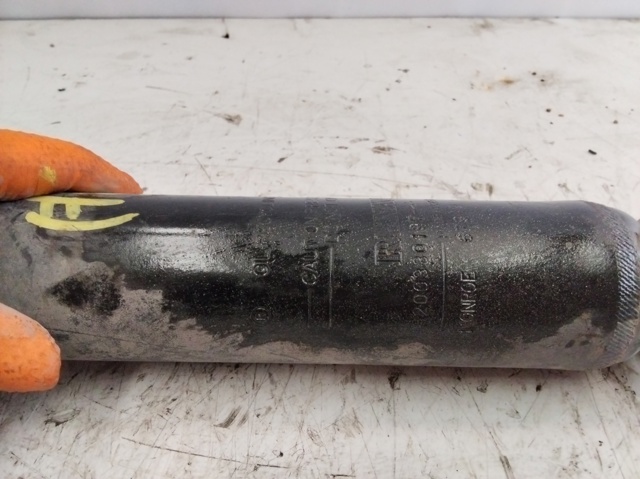 Amortyzator tylny 8200330197 RENAULT