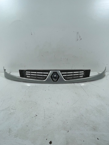 Atrapa chłodnicy 8200331208 RENAULT