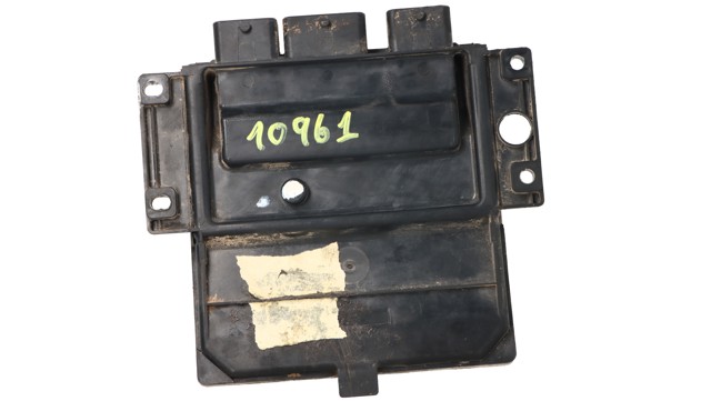 Sterownik silnika 8200331477 RENAULT