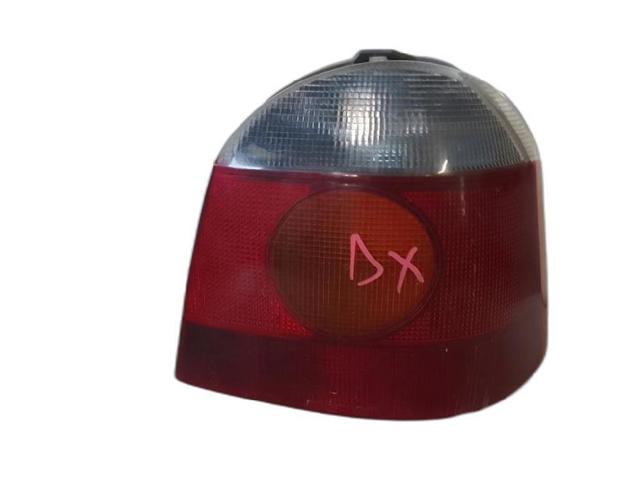 Lampa zespolona tylna lewa zewnętrzna 8200338148 RENAULT