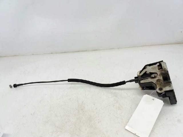 Zamek drzwi przednich prawych 8200350432 RENAULT