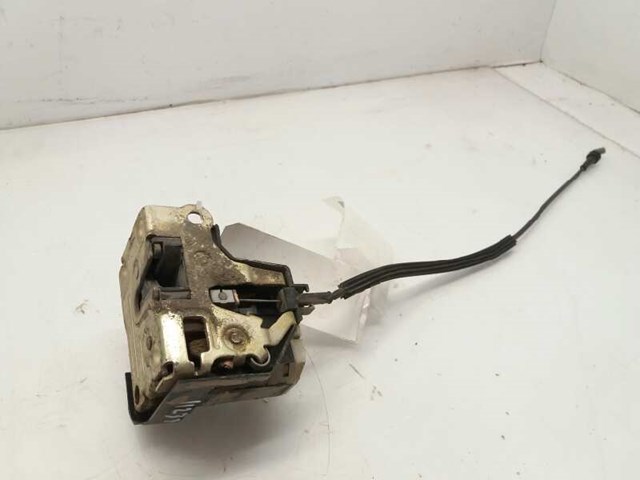 Zamek drzwi przednich prawych 8200350432 RENAULT