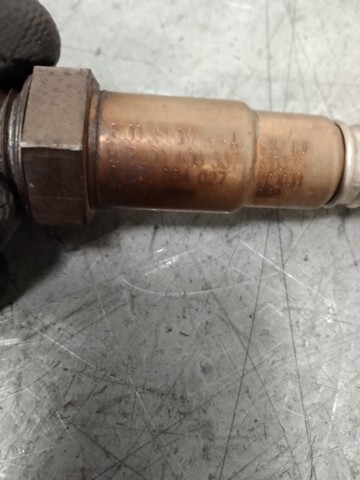 Sonda lambda czujnik tlenu przed katalizatorem 8200351037 RENAULT