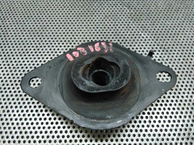 Poduszka (podpora) silnika lewa 8200357462 RENAULT