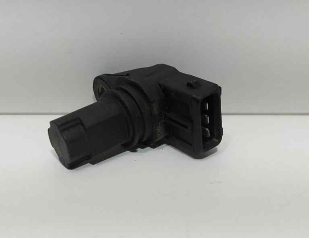 Czujnik położenia wałka rozrządu 8200370572 RENAULT