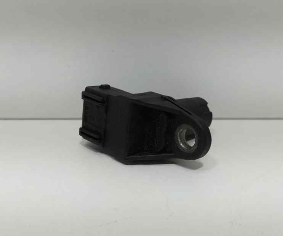 Czujnik położenia wałka rozrządu 8200370572 RENAULT