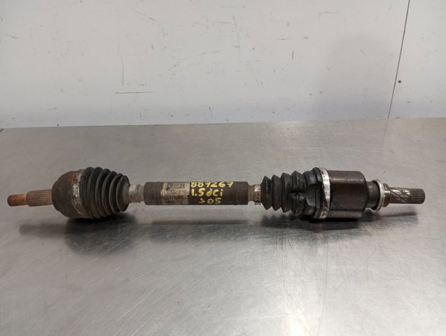 Półoś napędowa przednia lewa 8200375537 RENAULT