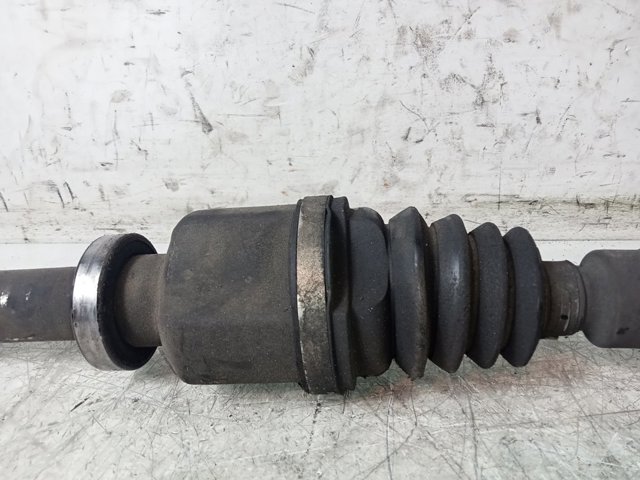 8200379235 Renault (RVI)