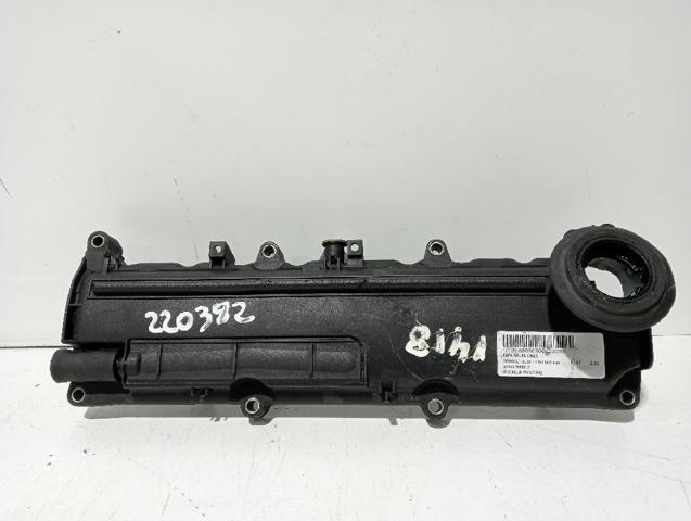 Pokrywa zaworowa 8200379908 RENAULT