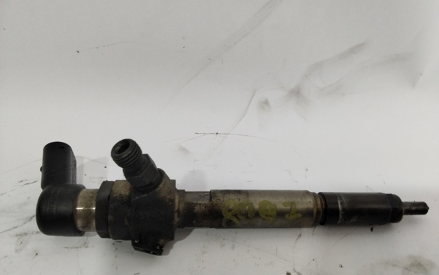 Wtryskiwacz paliwa 8200380253 RENAULT