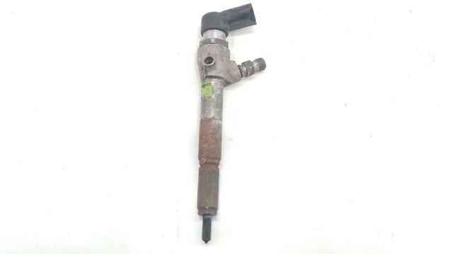 Wtryskiwacz paliwa 8200380253 RENAULT