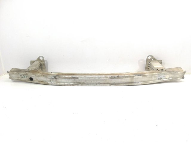 Wzmocnienie zderzaka przedniego 8200380507 RENAULT
