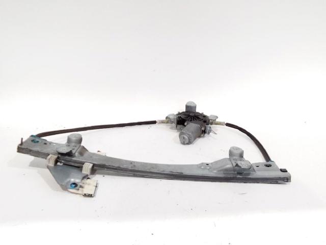 Mechanizm podnoszenia szyby drzwi przednich prawych 8200384741 RENAULT