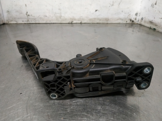 Pedał przyspieszenia (gazu) 8200386506D RENAULT