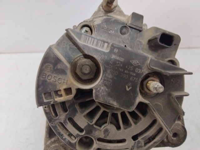 Alternator 8200390675 RENAULT