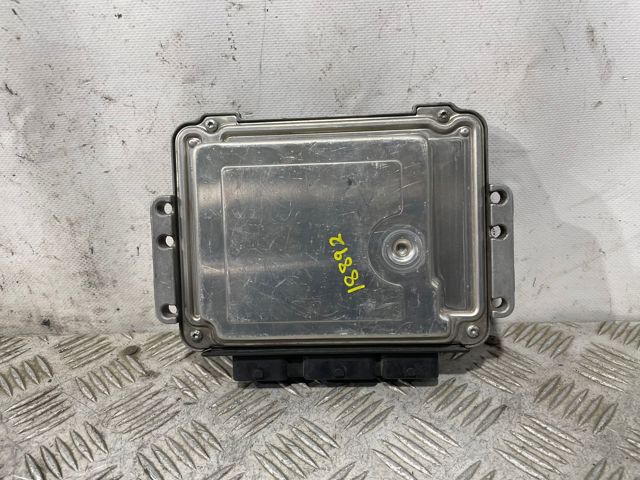 Sterownik silnika 8200391966 RENAULT