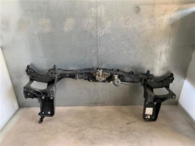 Osłona chłodnicy kompletna (panel mocowania reflektorów) 8200393685 RENAULT