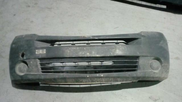 Zderzak przedni 8200394563 NISSAN