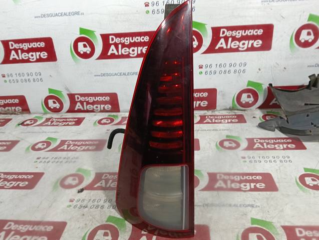 Lampa zespolona tylna lewa 8200394722 RENAULT