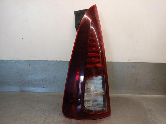 Lampa zespolona tylna lewa 8200394722 RENAULT