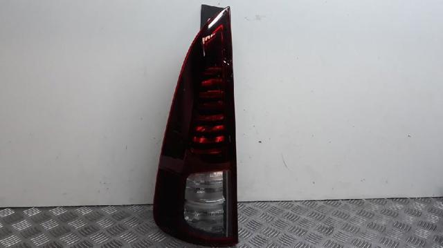 Lampa zespolona tylna lewa 8200394722 RENAULT