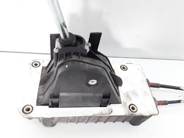 Mechanizm zmiany biegów (cięgno) 8200396768 RENAULT