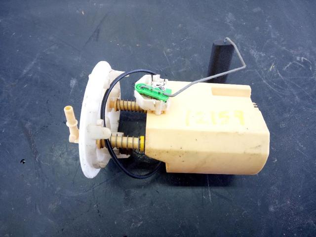 Moduł pompy paliwowej z czujnikiem poziomu paliwa 8200397677 RENAULT