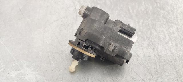 Korektor swiatel 8200402521 RENAULT