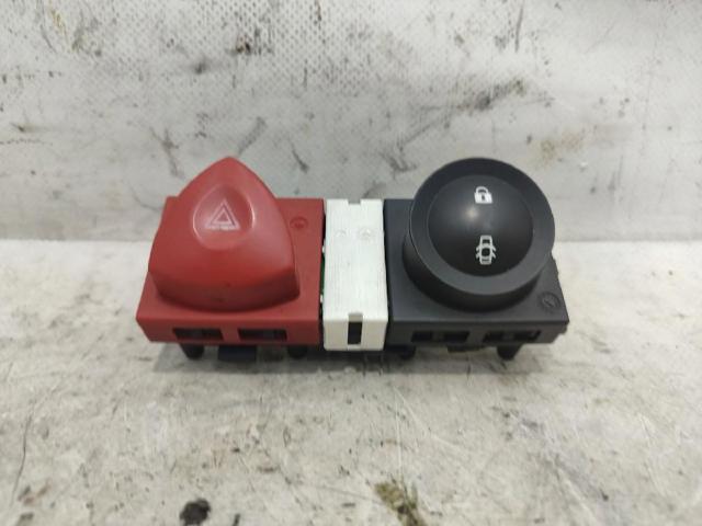 8200407415 Renault (RVI)
