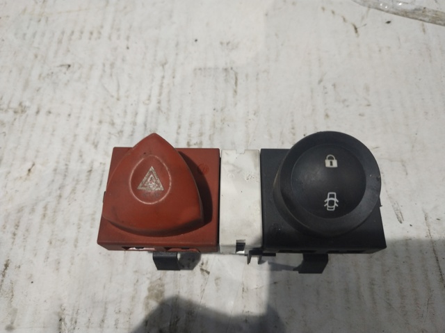 8200407415 Renault (RVI)