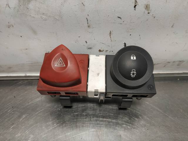 8200407415 Renault (RVI)