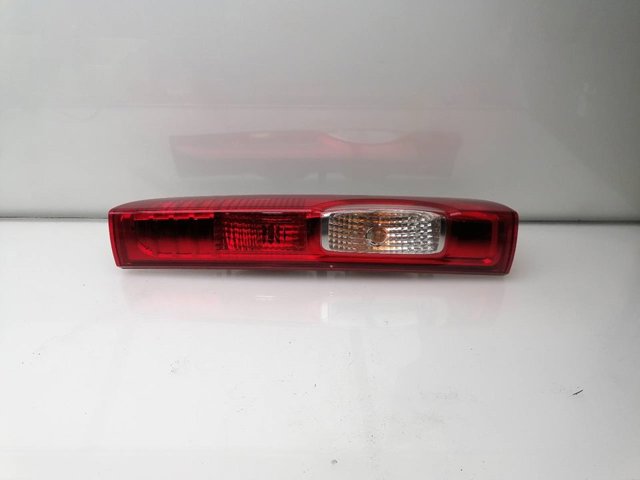 Lampa tylna Nissan Primastar