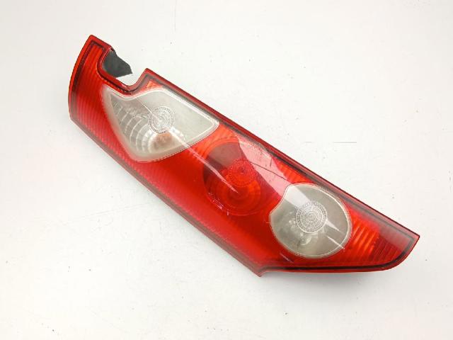 Lampa zespolona tylna lewa 8200419949 RENAULT
