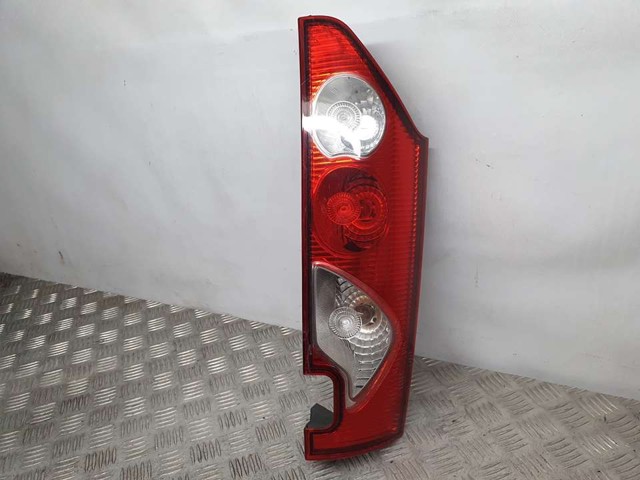 Lampa zespolona tylna lewa 8200419949 RENAULT