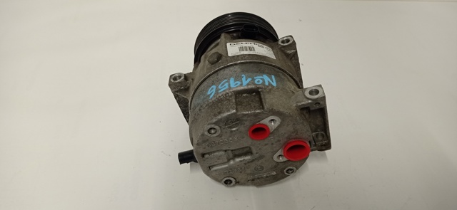 Sprężarka klimatyzacji 8200421410 RENAULT