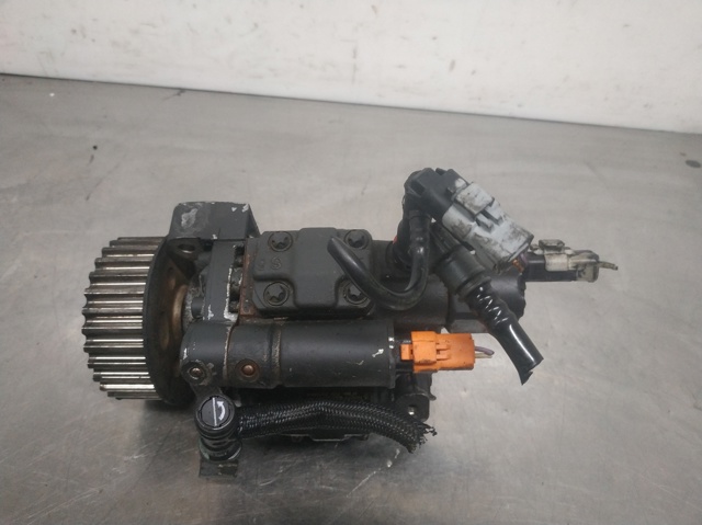 Pompa wtryskowa wysokiego ciśnienia 8200430599 RENAULT