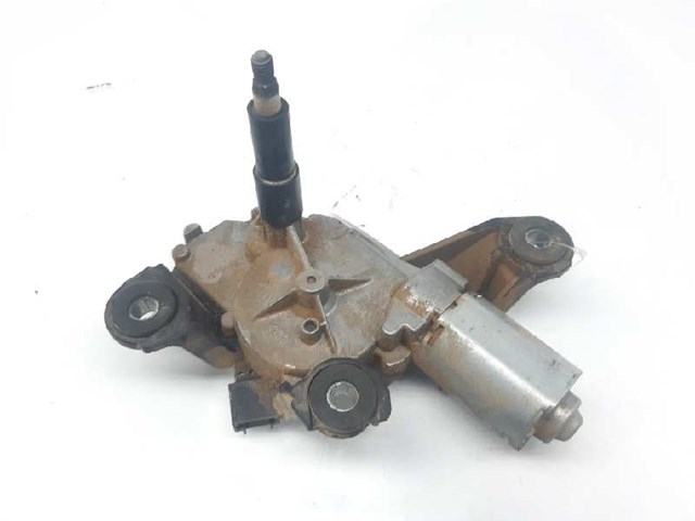 Silniczek wycieraczki tylnej szyby 8200431392 RENAULT