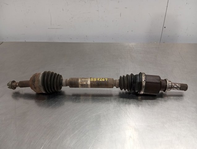 Półoś napędowa przednia lewa 8200432516 RENAULT