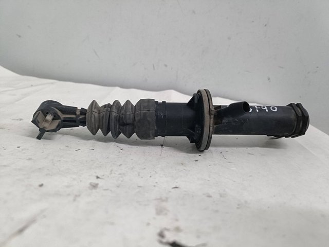 Cylinder sprzęgła główny 8200436137 RENAULT
