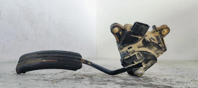 Pedał przyspieszenia (gazu) 8200436878 MERCEDES